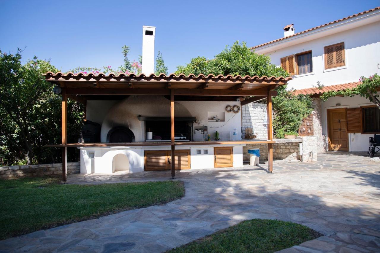 Seaside Haven Kineta Villa Exterior foto